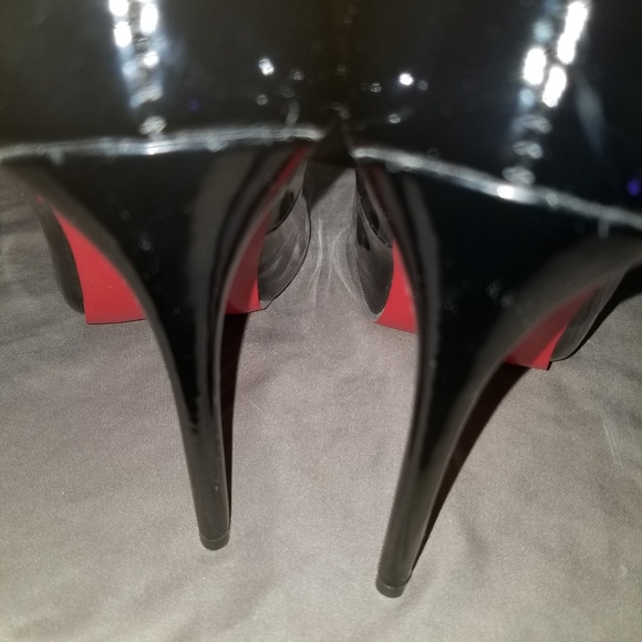 Joy Black Patent Leather heels with red soles - Picture 4 of 4